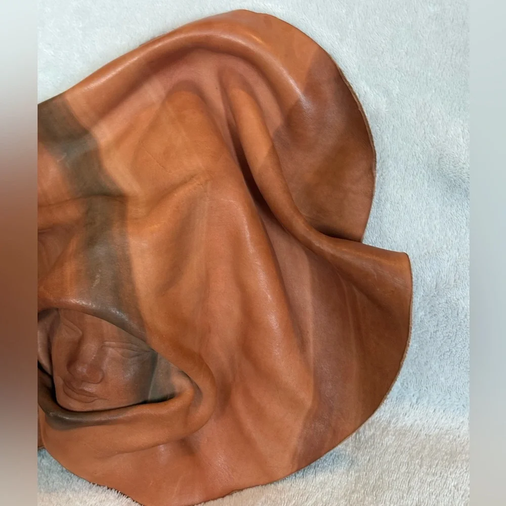 VTG Sculpted Leather Wall Art Hooded Woman Face Sculpture Signed G. Binst 14”X9” - Picture 6 of 16